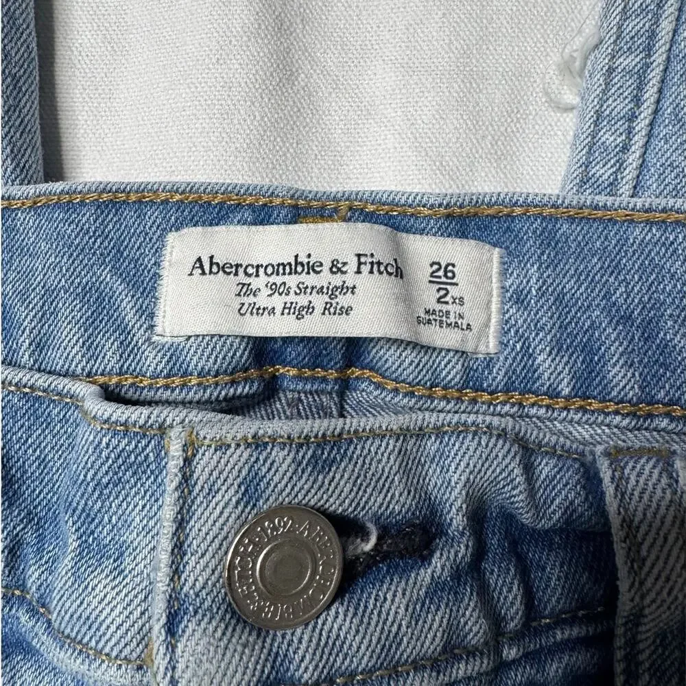 Abercrombie 90s Straight Ultra High Rise Distressed Jeans 26 - Picture 6 of 11